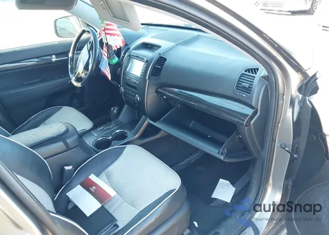 2012 Kia Sorento Sx V6 z USA, uszkodzony, nr VIN 5XYKW4A29CG187641